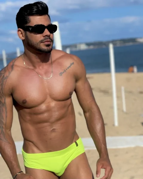Armando, bust size , height 180, weight 86, age 26, photo 4