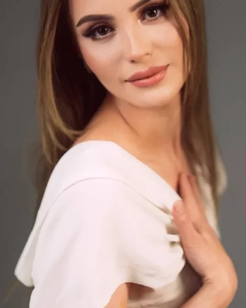 Daryna, bust size C, height 167, weight 49, age 26, photo 12
