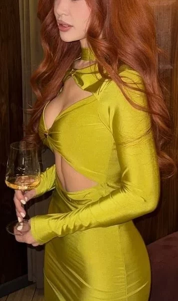 Bahar, bust size C, height 170, weight 55, age 28
