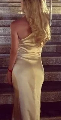 Adriana , bust size A, height 160, weight 51, age 19
