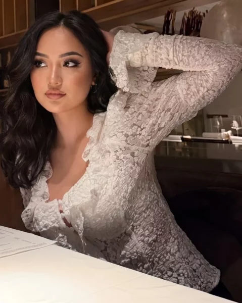 Mariam, bust size B, height 160, weight 72, age 26, photo 11