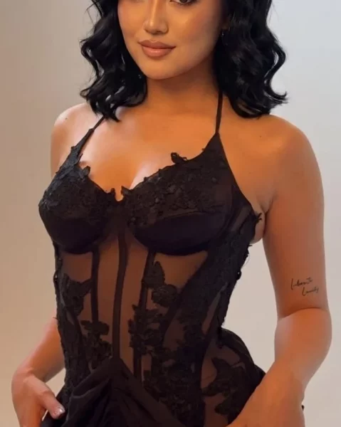 Mariam, bust size B, height 160, weight 72, age 26, photo 23