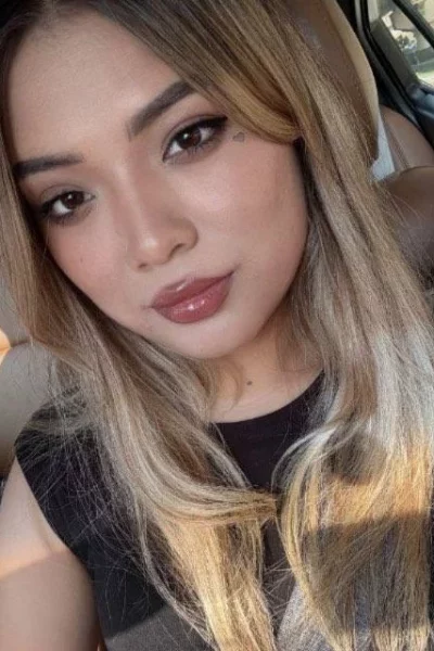 Aigerim, bust size B, height 164, weight 55, age 22