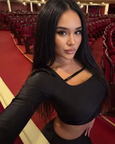Charos, bust size B, height 164, weight 54, age 19, photo 20