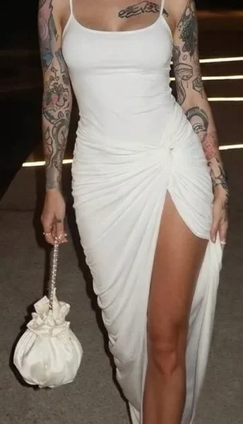 Eliza, bust size D, height 170, weight 63, age 27, photo 14