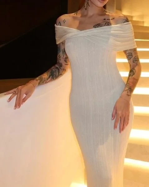 Eliza, bust size D, height 170, weight 63, age 27, photo 18