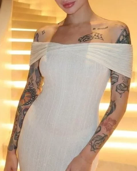 Eliza, bust size D, height 170, weight 63, age 27, photo 20