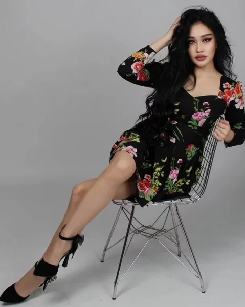 Bianca, bust size B, height 167, weight 55, age 25, photo 14