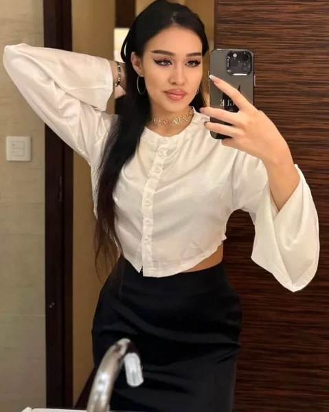 Bianca, bust size B, height 167, weight 55, age 25, photo 21