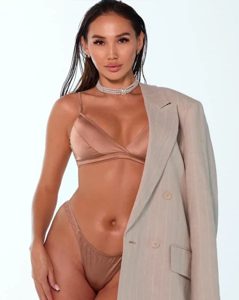 Zhadyra, bust size , height , weight , age 33, photo 14