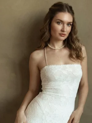 Marjona , bust size B, height 164, weight 59, age 29