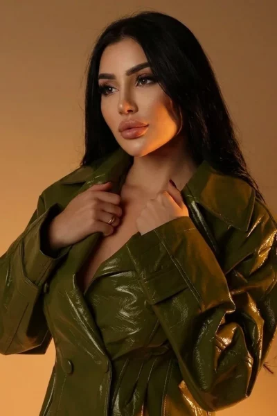 Kalyna, bust size C, height 172, weight 55, age 23