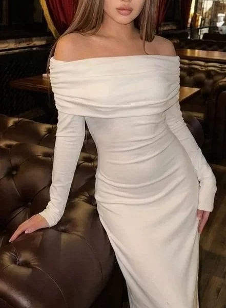 Fiorella, bust size B, height 170, weight 54, age 24, photo 16
