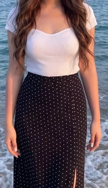 Fiorella, bust size B, height 170, weight 54, age 24, photo 20