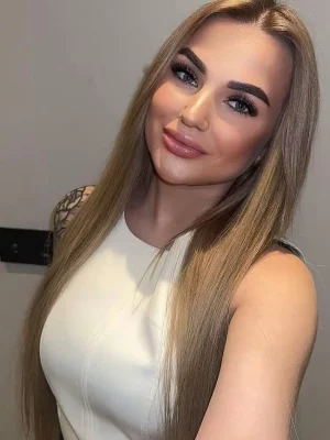 Katarina , bust size C, height 165, weight 56, age 27
