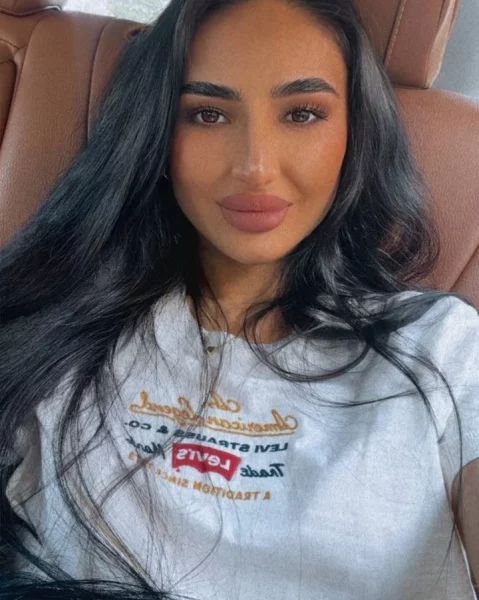 Simona, bust size B, height 166, weight 47, age 24, photo 23
