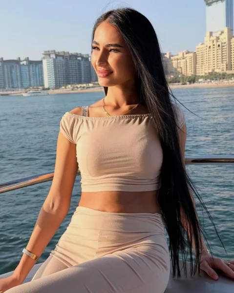 Simona, bust size B, height 166, weight 47, age 24, photo 6