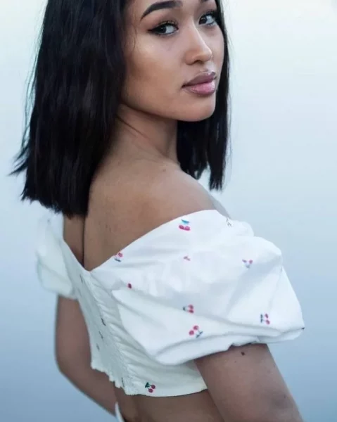 Tomiris, bust size B, height 160, weight 50, age 24, photo 30
