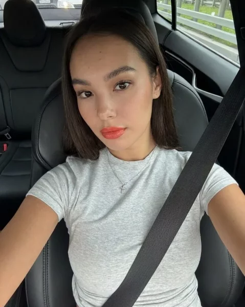 Karima, bust size B, height 168, weight 56, age 25, photo 7