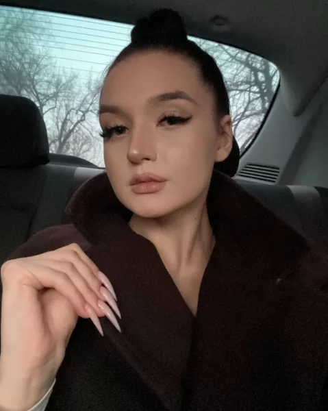 Yasmin, bust size C, height 170, weight 50, age 20, photo 23