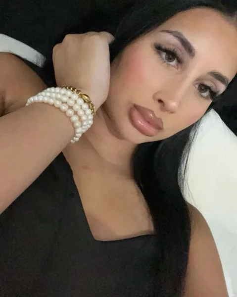 Regina, bust size B, height 164, weight 58, age 24, photo 4