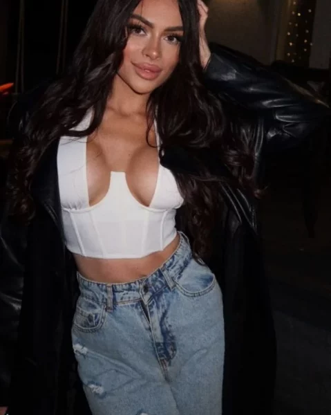 Rayhona, bust size C, height 170, weight 55, age 26, photo 37