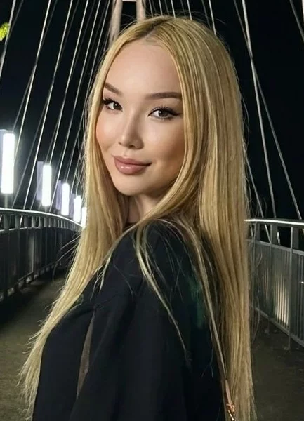 Aizere, bust size B, height 167, weight 50, age 21, photo 20