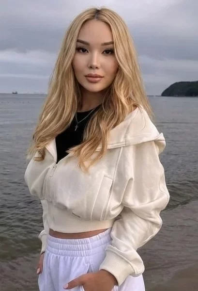 Aizere, bust size B, height 167, weight 50, age 21, photo 21