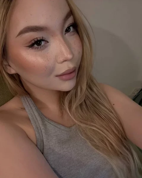 Aizere, bust size B, height 167, weight 50, age 21, photo 36