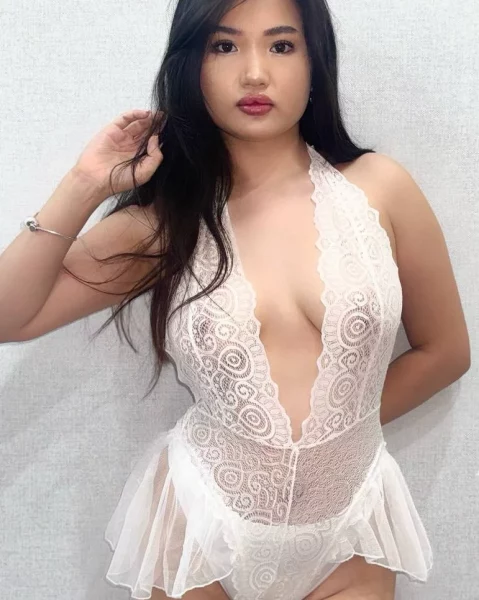 Lola, bust size B, height 152, weight 43, age 24, photo 16