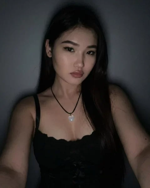 Lola, bust size B, height 152, weight 43, age 24, photo 4