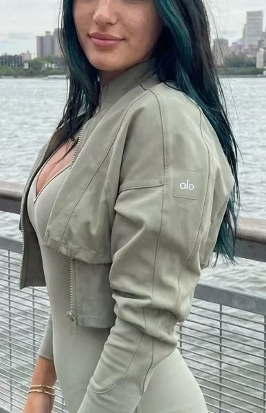 Raisa, bust size B, height 182, weight 67, age 20, photo 18